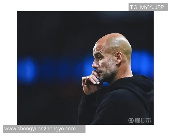 达尼洛在足球场上的成长之路与未来发展潜力分析