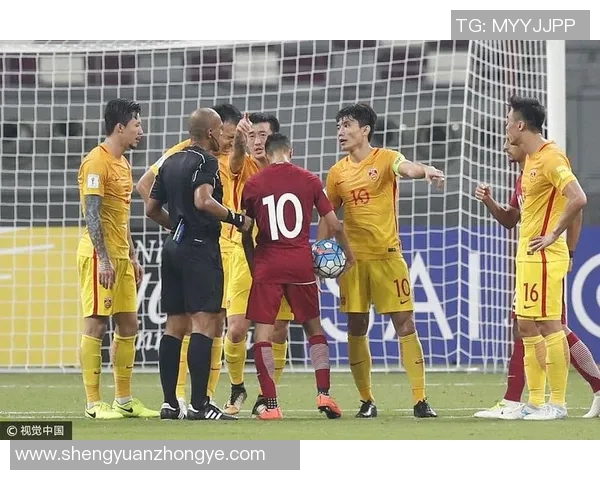 世亚预赛精彩对决越南队迎战泰国队争夺晋级名额